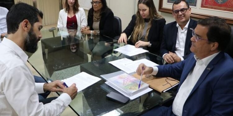 Brazilian Rare Earths assina acordo com governo da Bahia para investir R$ 3,5 bilhões no estado