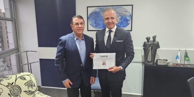 Brasil precisa se posicionar de forma competitiva no mercado do Urânio