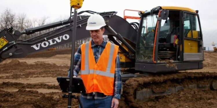 Trimble lança módulo de inteligência para orientação eficiente e segura de escavadeiras