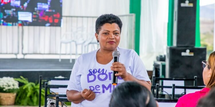 Indústria do lítio promove desenvolvimento do Jequitinhonha, em Minas Gerais