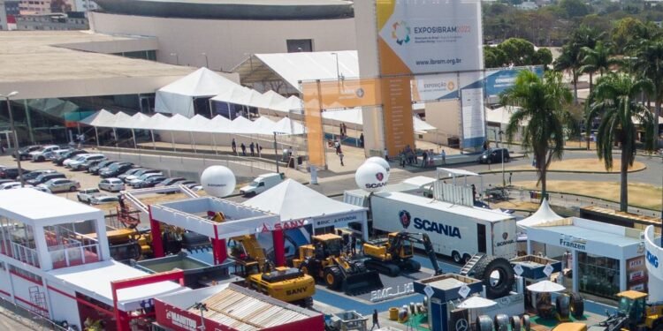 EXPOSIBRAM terá mais de 500 estandes e cinco palcos com painéis simultâneos sobre setor mineral brasileiro