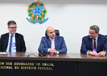 Especialistas debatem os desafios regulatórios na mineração de urânio e apontam caminhos para o desenvolvimento do setor