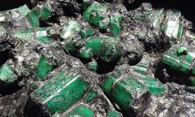 Esmeralda de R$ 6 bilhões é devolvida ao Brasil pelos EUA
