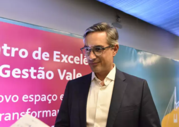 Diretor-presidente da Vale participa de reunião com o presidente Lula