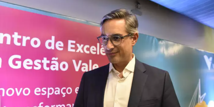 Diretor-presidente da Vale participa de reunião com o presidente Lula