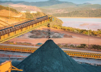 St George e Liaoning Fangda Group celebram acordo para venda de nióbio