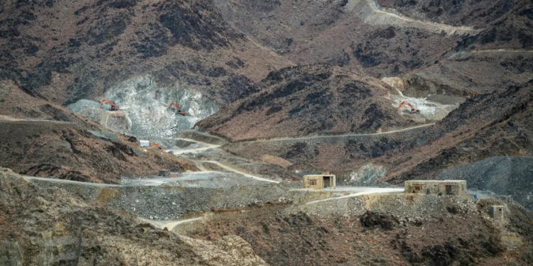 Talibãs veem na mineração uma fonte de renda para o Afeganistão