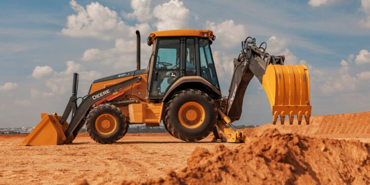 John Deere lança programa para otimizar consumo de combustível em máquinas pesadas