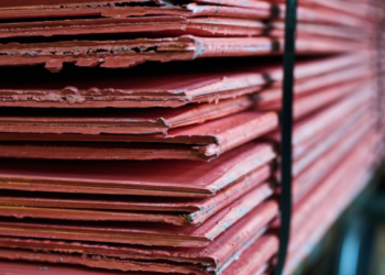 China amplia reservas estratégicas de metais essenciais