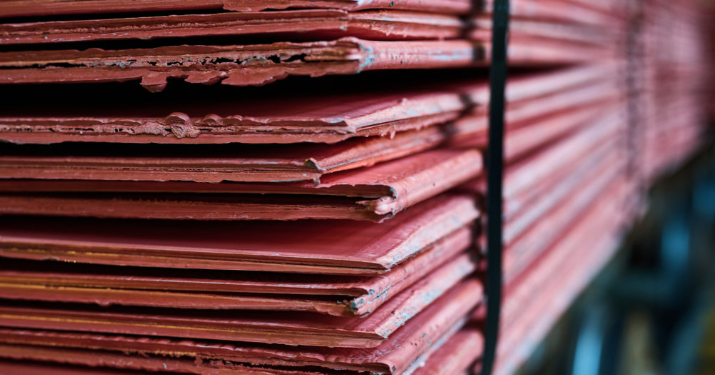 China amplia reservas estratégicas de metais essenciais