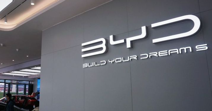 BYD promete carregamento ultrarrápido para carros elétricos, mas apenas na China
