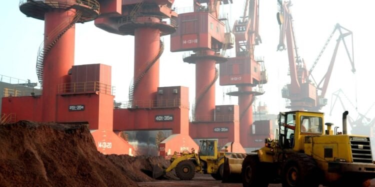 China restringe exportações e acende alerta global sobre minerais estratégicos