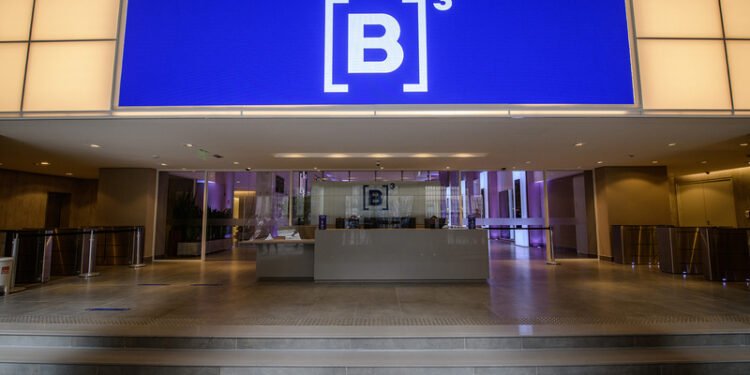 B3 e ANM firmam acordo para realizar leilões de áreas de mineração