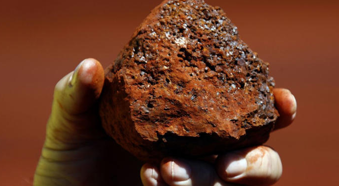 Rio Tinto prevê embarques no piso da estimativa para 2025