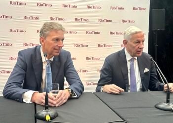 Rio Tinto avalia entrada no mercado de minerais críticos