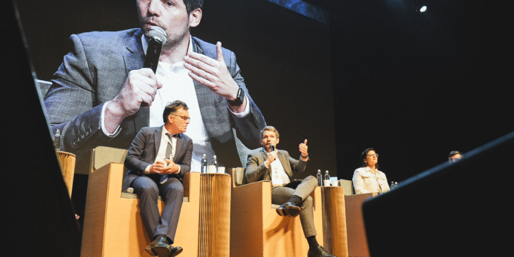 Fórum discute papel da economia circular no uso sustentável de minerais críticos