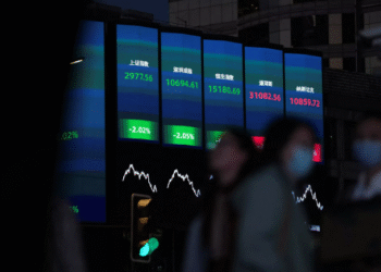 Mineração e setor de baterias impulsionam bolsas na China e em Hong Kong