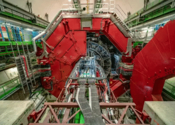 Cientistas europeus realizam conversão temporária de chumbo em ouro