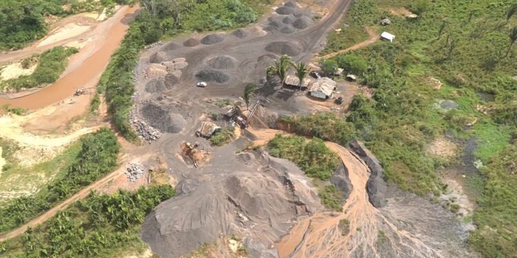 Exclusivo: Esquema de extração ilegal de manganês no Pará segue ativo sob nova liderança