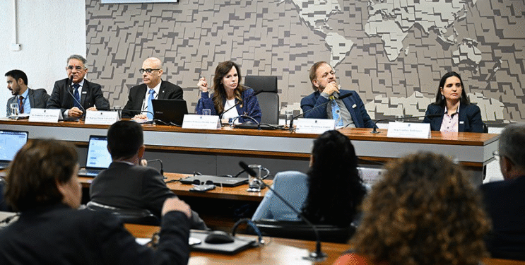 Mineração é considerada estratégica na transição energética, mas enfrenta entraves no Brasil