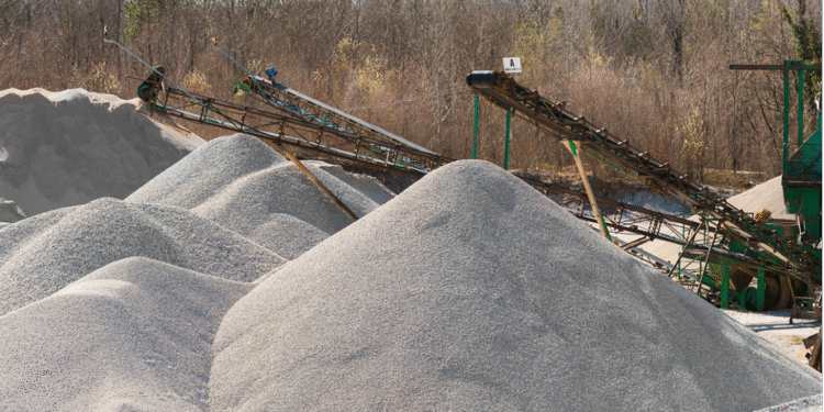 Como garantir segurança jurídica no setor de agregados com o Jazida