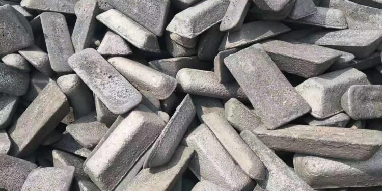 Tarifa dos EUA ameaça setor de ferro gusa em MS