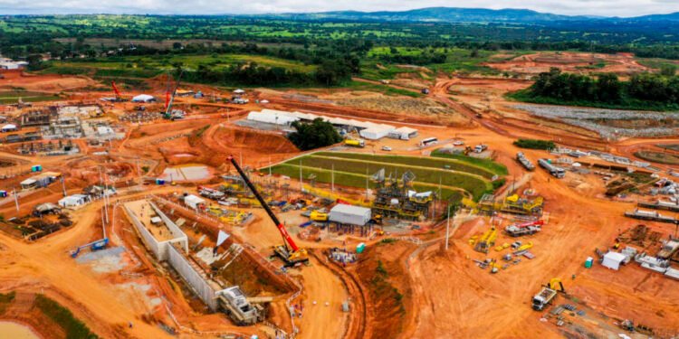 Hochschild Mining reduz previsão de ouro em Mara Rosa