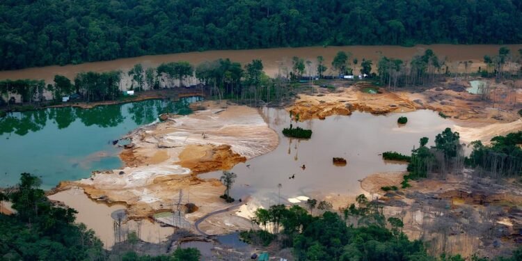 Rejeitos minerais apresentam alta eficiência na remoção de poluentes ambientais na Amazônia
