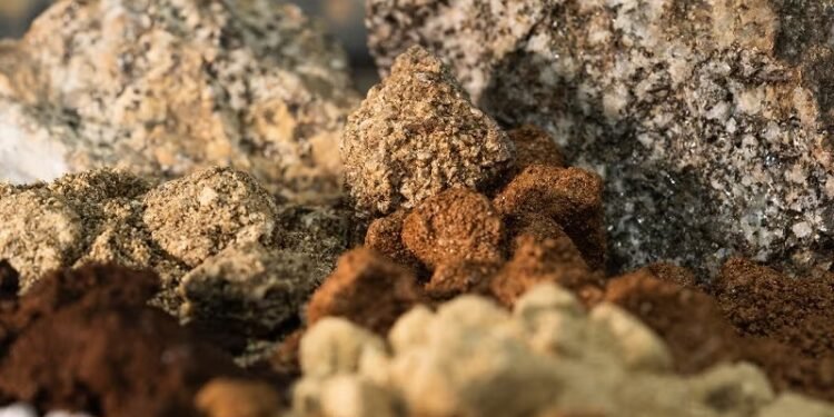 Empresas europeias com produção parada devido à escassez de terras raras chinesas