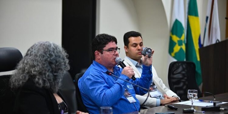 Minas subterrâneas contam com tecnologia de ponta para oferecer segurança aos trabalhadores