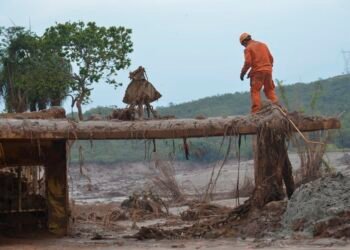 Samarco e Vale são multadas em quase 2 bilhões por deduzirem impostos da tragédia de Mariana