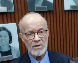 Raul Jungmann recebe título de Cidadão Baiano e propõe novo modelo para segurança pública no país