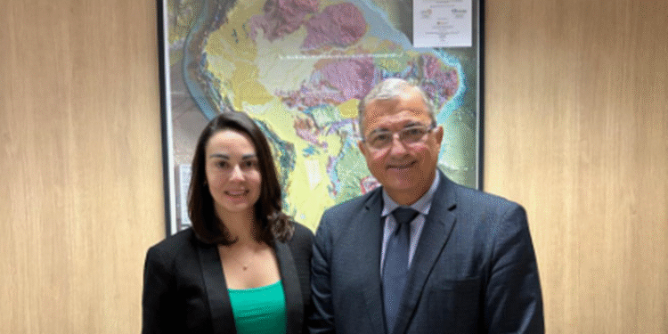 Secretária de Geologia e Mineração confirma presença no Invest Mining Summit
