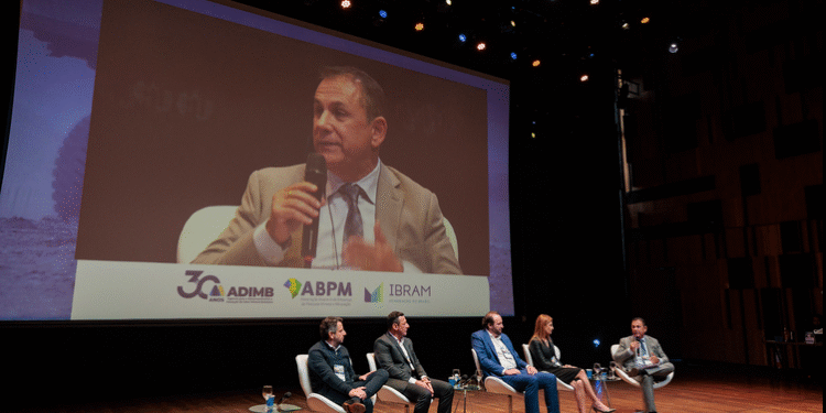 Setor mineral defende políticas e instrumentos para destravar projetos de minerais críticos