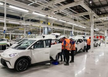 BYD amplia produção e inicia segundo turno na fábrica de Camaçari