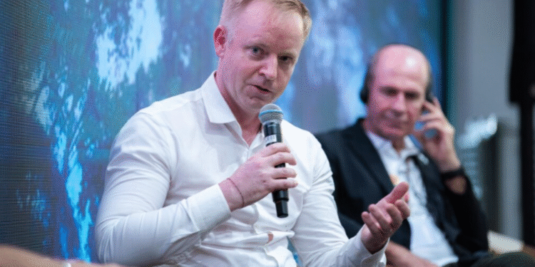 Na COP30, PLS defende construção de novas cadeias globais para minerais críticos