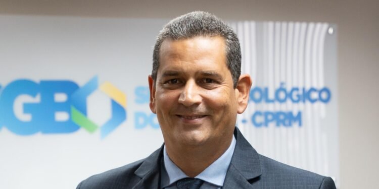 Vilmar Simões assume presidência do Serviço Geológico do Brasil