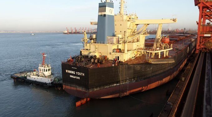 China recebe primeiro carregamento de minério de ferro da mina de Simandou, na Guiné