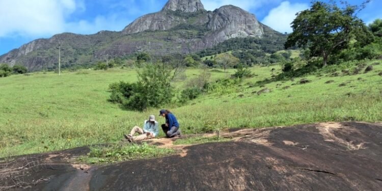 SGB identifica áreas com potencial para lítio e grafita entre Bahia e Minas Gerais
