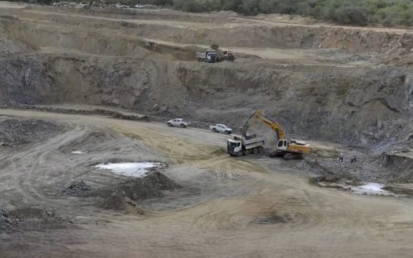 Lipari produz mais de 83 mil quilates na mina de Braúna, mas suspende operações devido à baixa demanda por diamantes