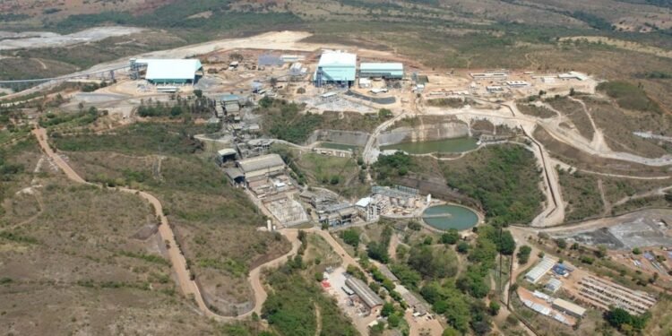 Kinross Gold produz 600 mil onças de ouro em Paracatu em 2025