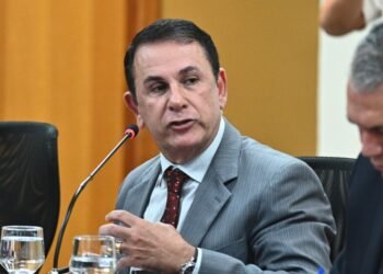 Brasil Também Tem Seu “Tarifaço”: O Preço da Industrialização Forçada para o Investimento