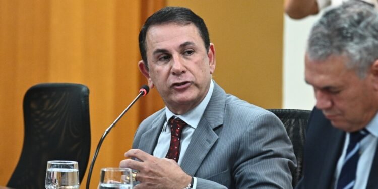 Brasil Também Tem Seu “Tarifaço”: O Preço da Industrialização Forçada para o Investimento