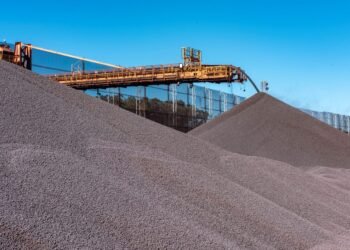 Samarco aumenta produção em 55% em 2025