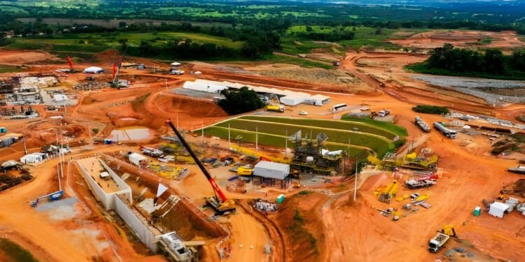 Hochschild Mining produz 40 mil onças de ouro em Mara Rosa em 2025