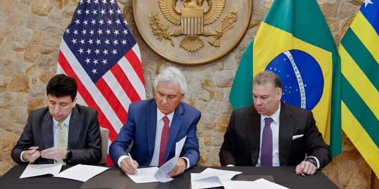 Goiás e EUA firmam acordo de cooperação em minerais críticos