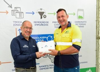 Laboratório brasileiro inicia testes para produzir ímãs com terras raras extraídas de Minas Gerais