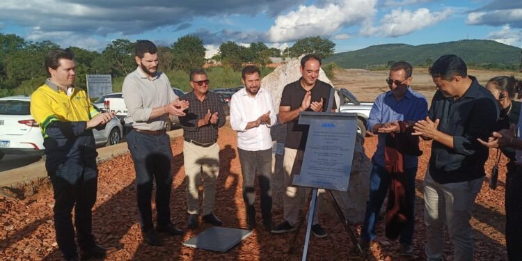 FIEMG lança pedra fundamental para unidade SESI E SENAI em Salinas