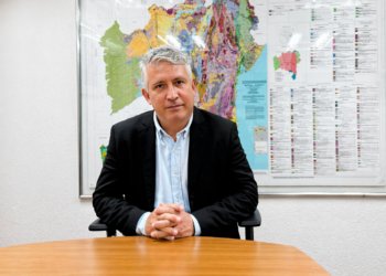 Encontramos terras raras. E agora?