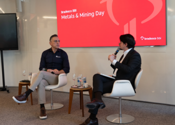 Mineradoras destacam demanda resiliente e disciplina financeira para sustentar crescimento em cenário volátil